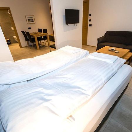 Hrimland Apartments Akureyri Ngoại thất bức ảnh