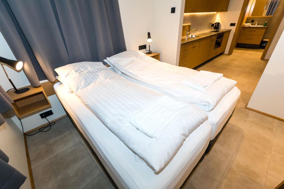 Hrimland Apartments Akureyri Ngoại thất bức ảnh